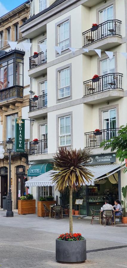 Hotel Mediante Ribadeo Exterior foto